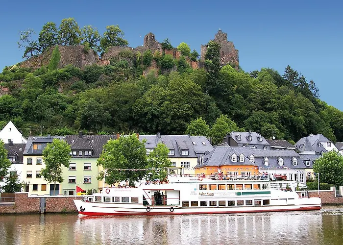 Saar Galerie Hotel 3*