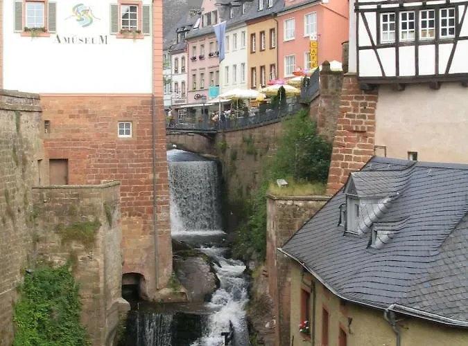 Saar Galerie Hotel 3*